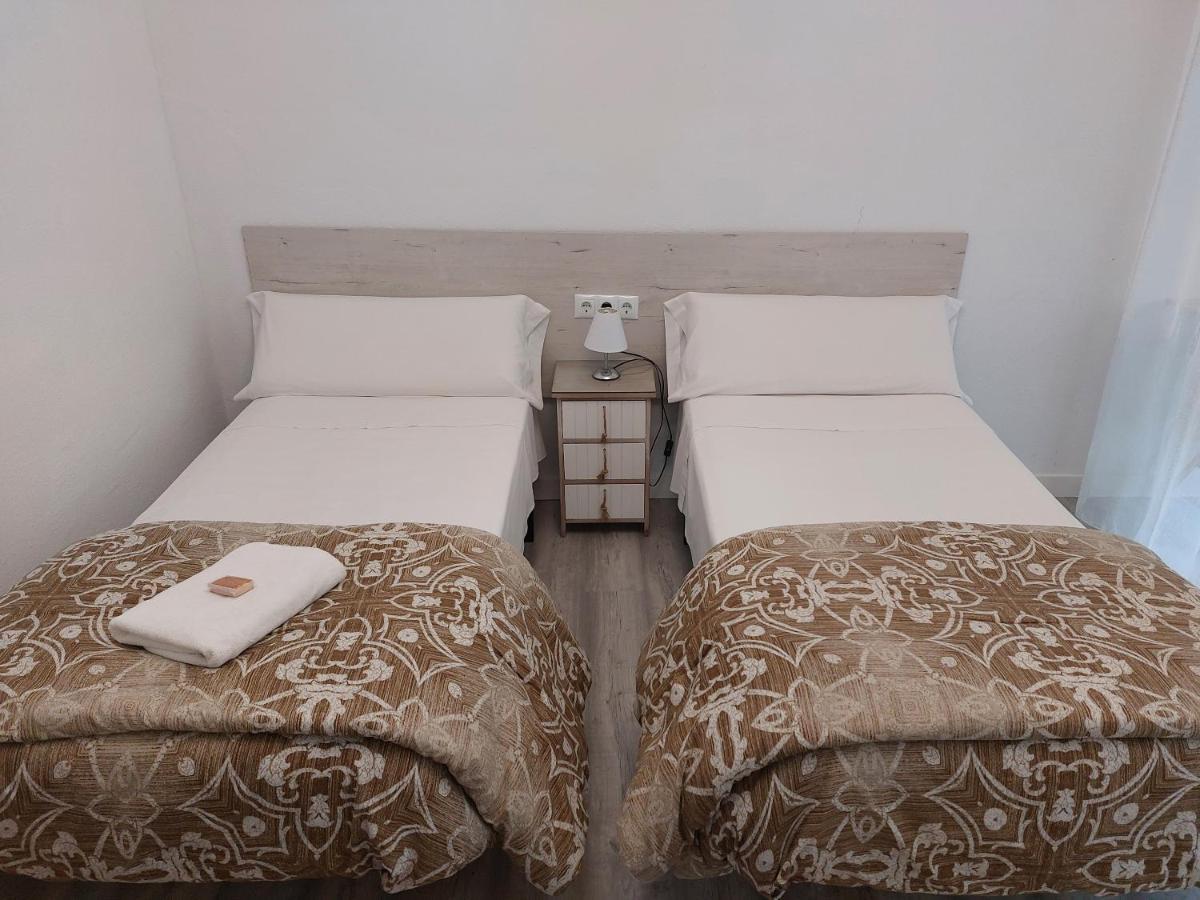 Pension Saint Mateo Логроньо Экстерьер фото